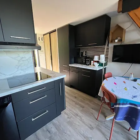 Petite Maison Dans Résidence Avec Piscine Casa vacanze Cogolin